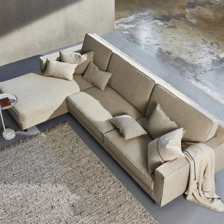 sofa-focus-nap-2.jpg