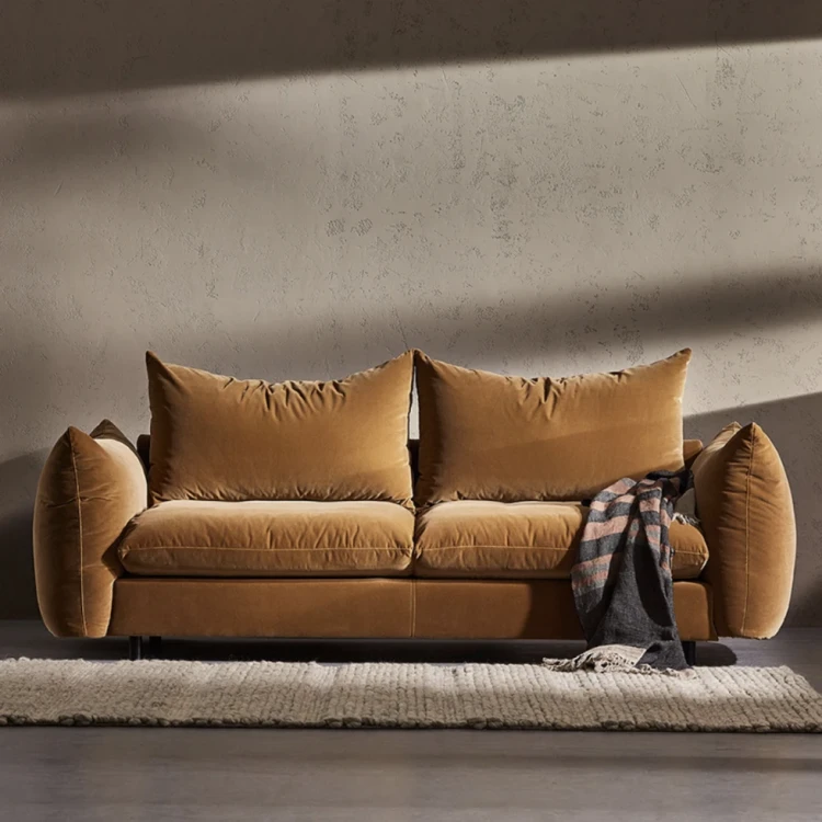 sofa-puffy-nap-2.jpg