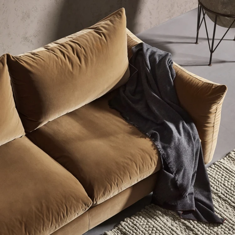 sofa-puffy-nap-4.jpg