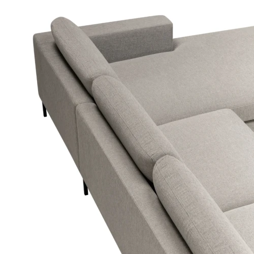 sofa-domino-sits-2.jpg