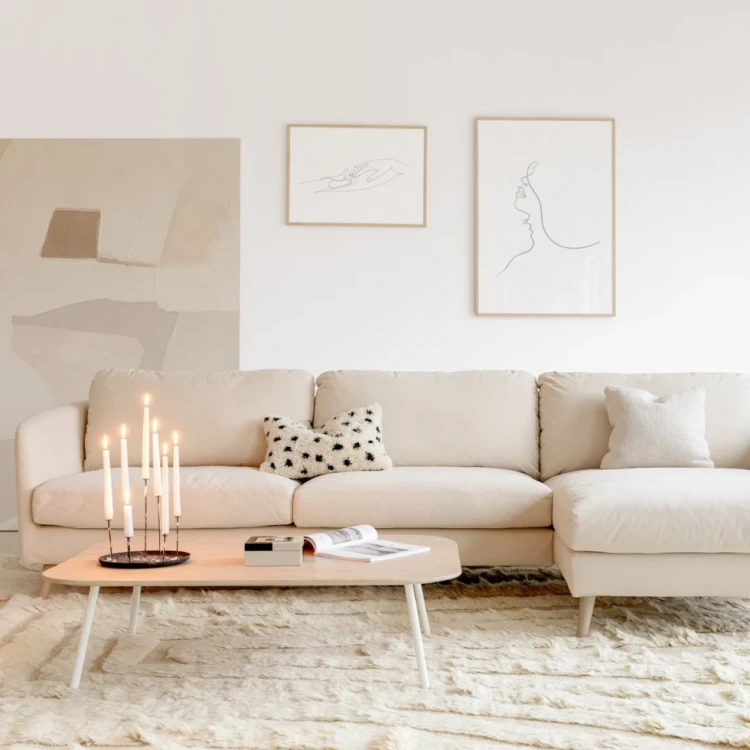 sofa-petra-sits-3.jpg
