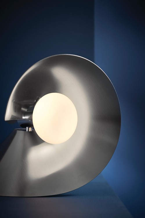 136685_Frandsen-Peel-Table-W25xH28xD27,5-Brushed Stainless Steel_01.jpg