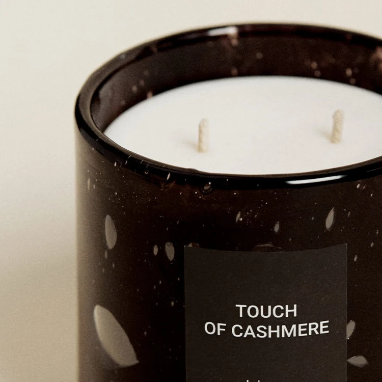 leisure-swieca-zapachowa-touch-of-cashmere-300g-002 copy.jpg