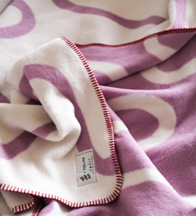 Swirl-Throw-Lilac-Fluff-ACC2911_index_3.jpg.webp