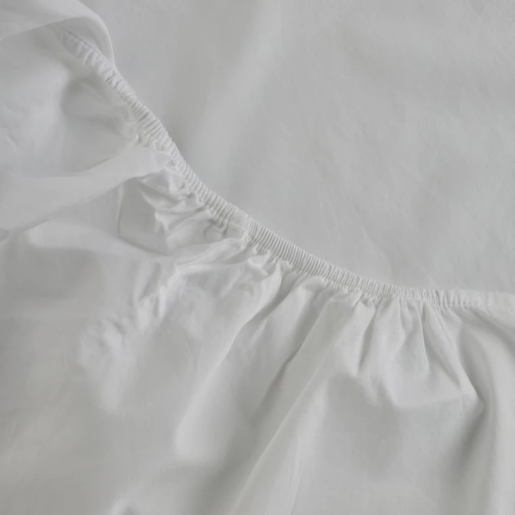 lizbona III_fitted sheet detail.jpg