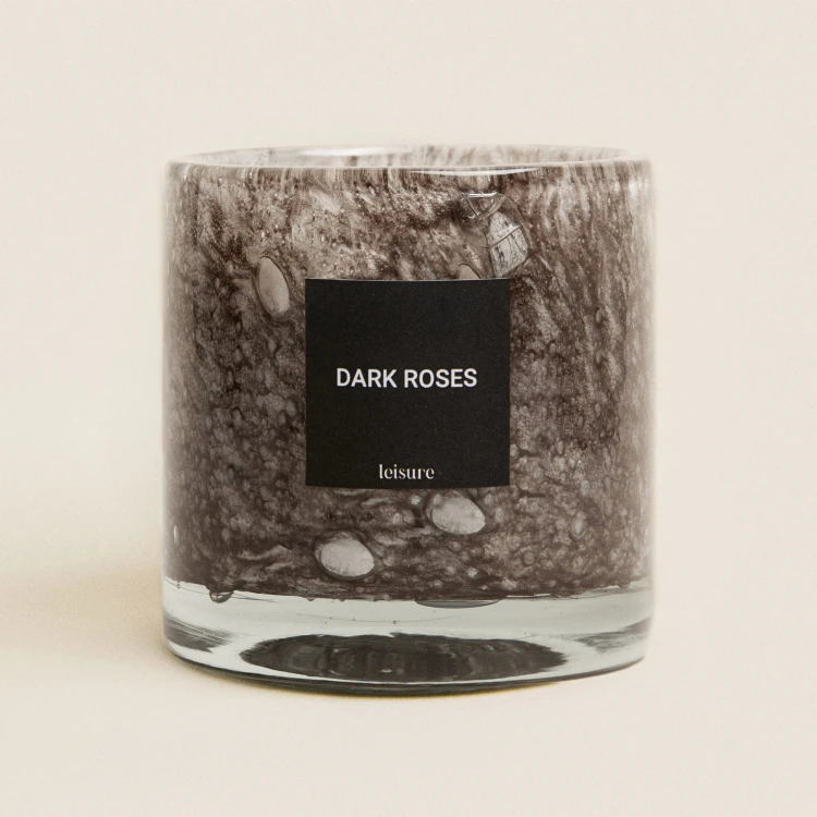 leisure-swieca-zapachowa-dark-roses-300g-001 copy.jpg