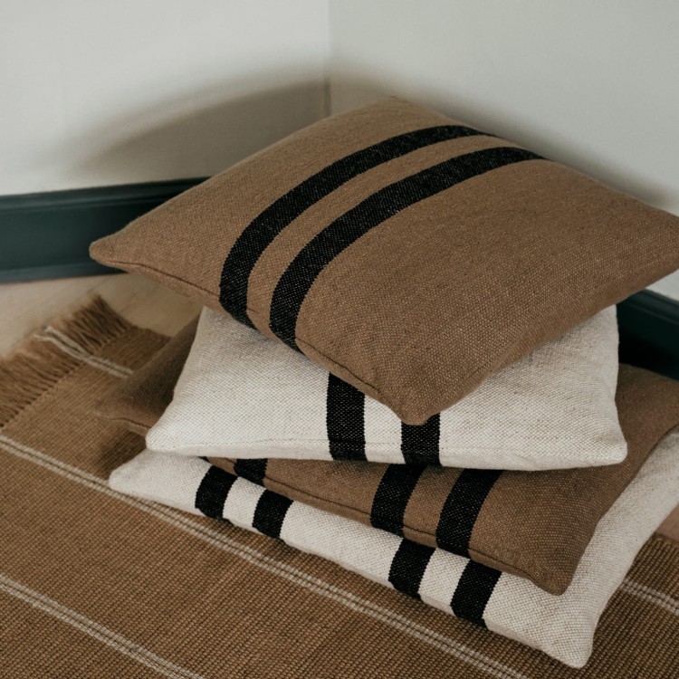 BrosteCPH-AW25-Series-Sigrun-Cushion-Cover-Brown-Kelp (4).jpg