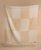 Koc-kremowy-z-fredzlami-szachownica.jpg.webp