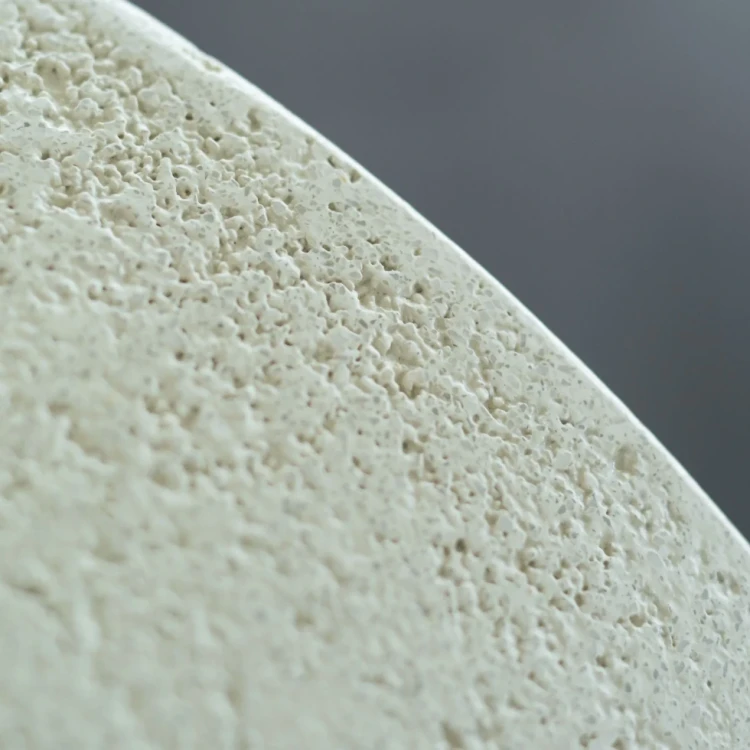 stolik-kawowy-okragly-elements-microcement-off-white-ethnicraft-4.jpg