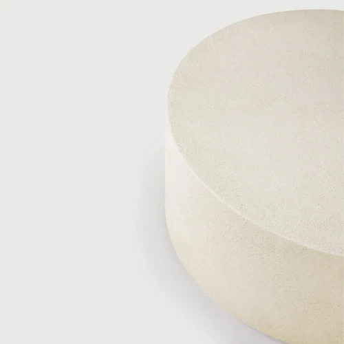 stolik-kawowy-okragly-elements-microcement-off-white-ethnicraft-2.jpg